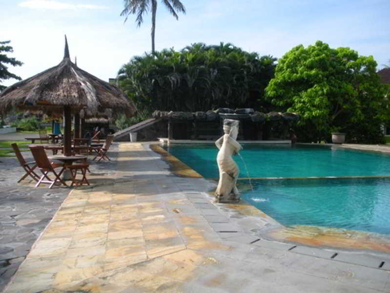 Pasific Beach Cottages Mangsit Extérieur photo